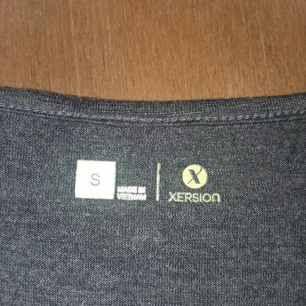 Exercise top - Picture 2 of 3
